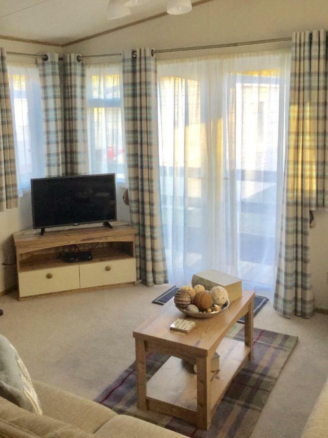 Dunroamin Lodge Aviemore Buitenkant foto
